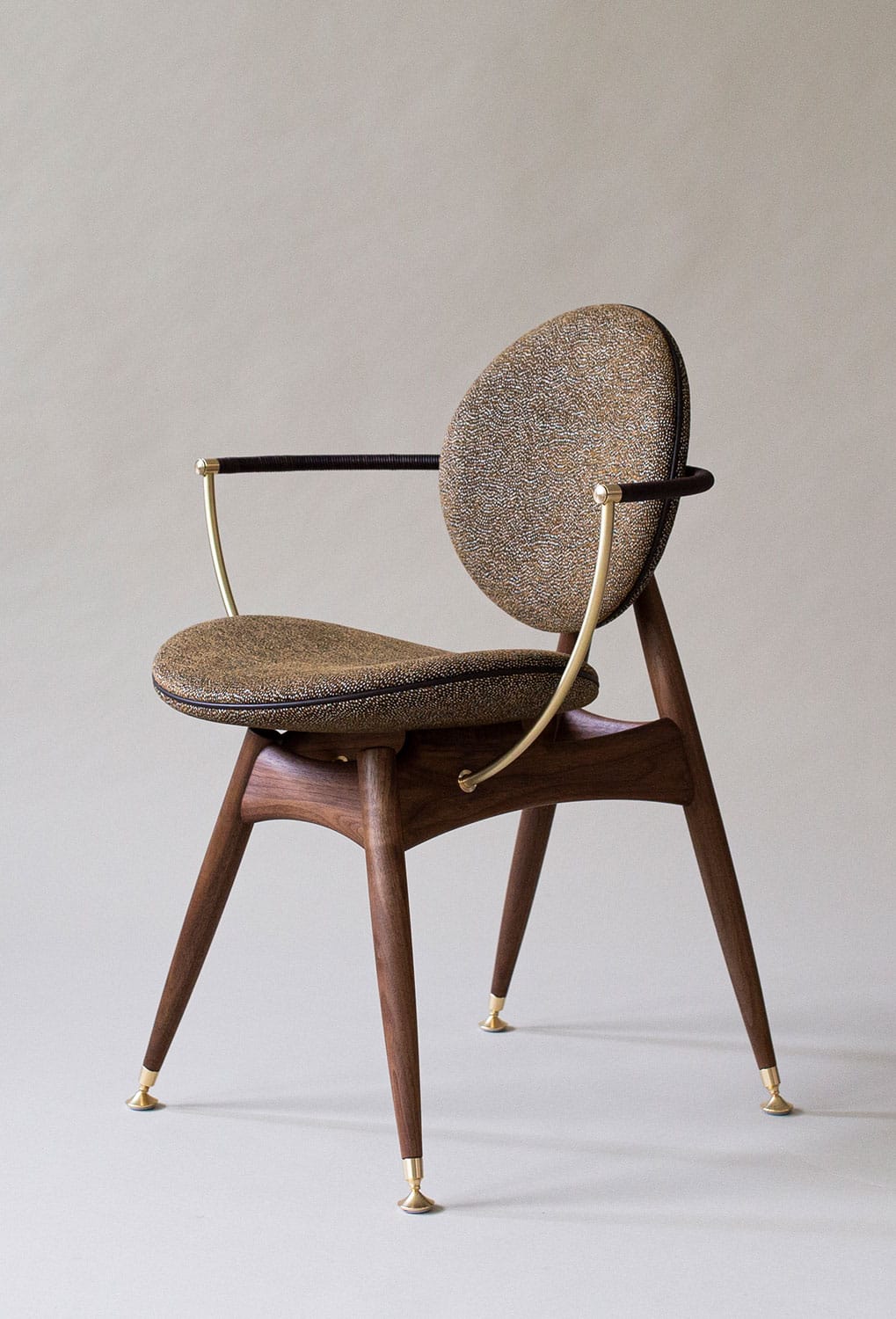 Circle-Dining-Chair-Gio-Fabric