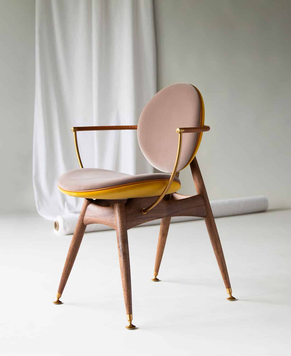 overgaard-dyrman-circle-dining-chair-vienna-velvet