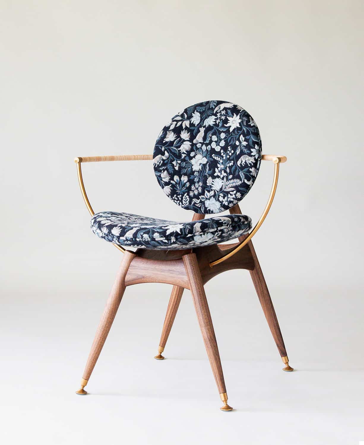 overgaard-dyrman-circle-dining-chair-zakfox