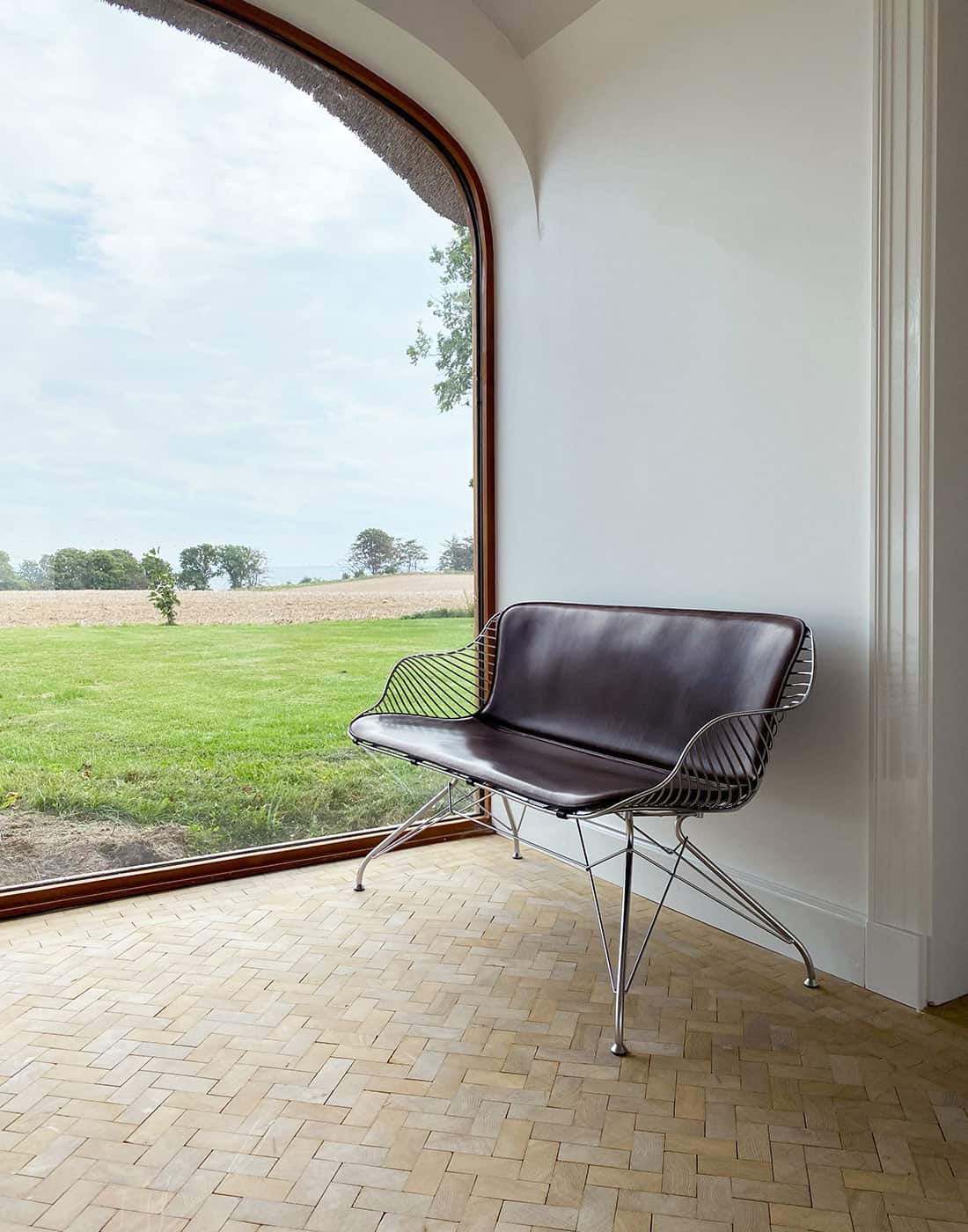 Danish-country-house-Wire-Lounge-Sofa