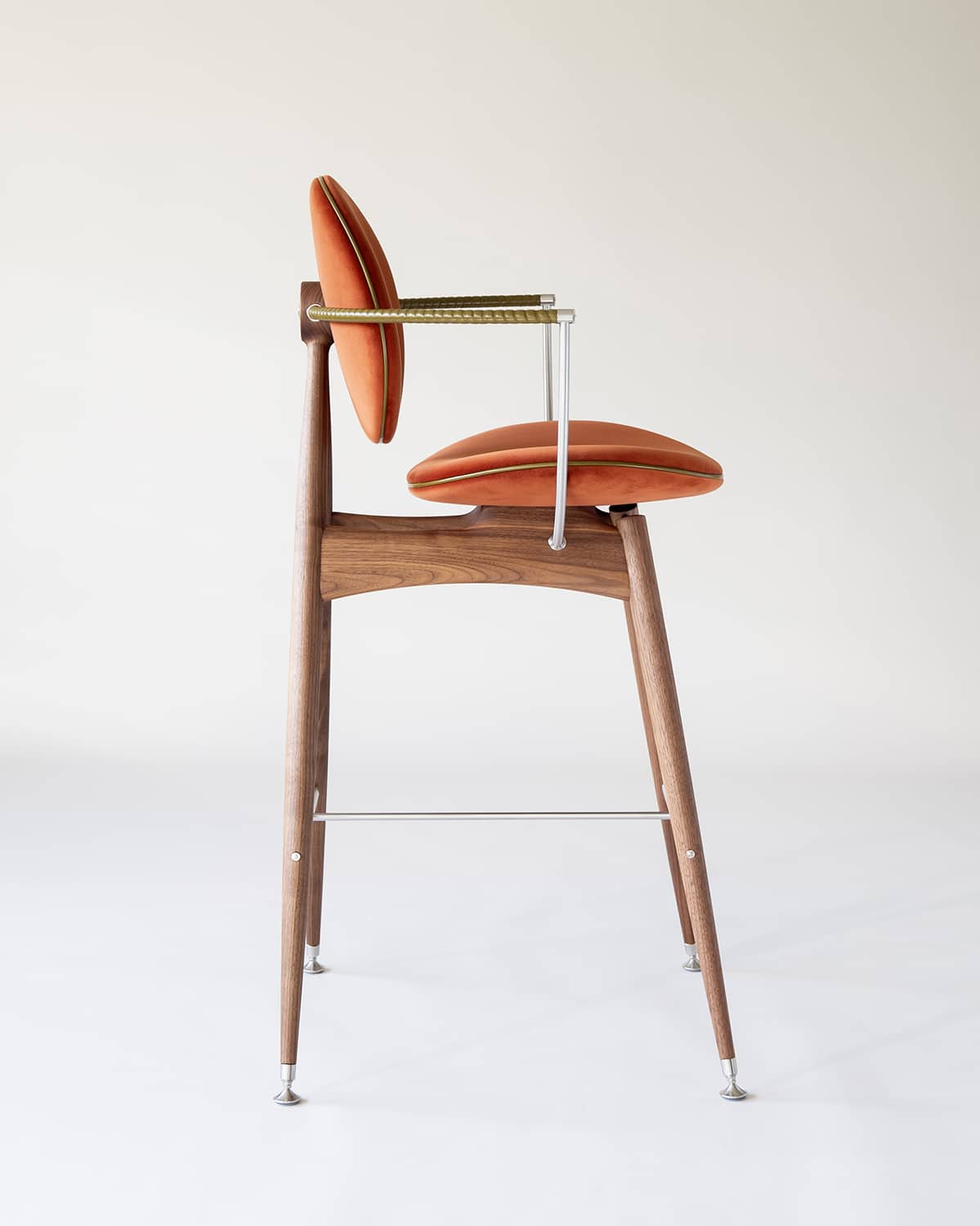 overgaard-dyrman-circle-bar-chair-the-sign